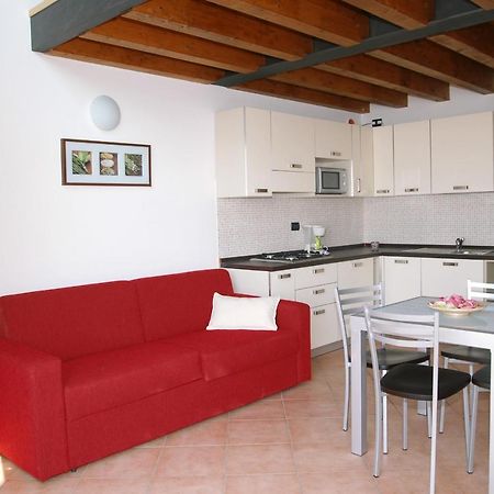 Residence Mirena - Rebomaholidays Tignale Kültér fotó